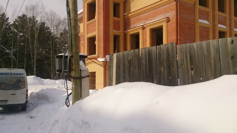   71 20140929 1006678572